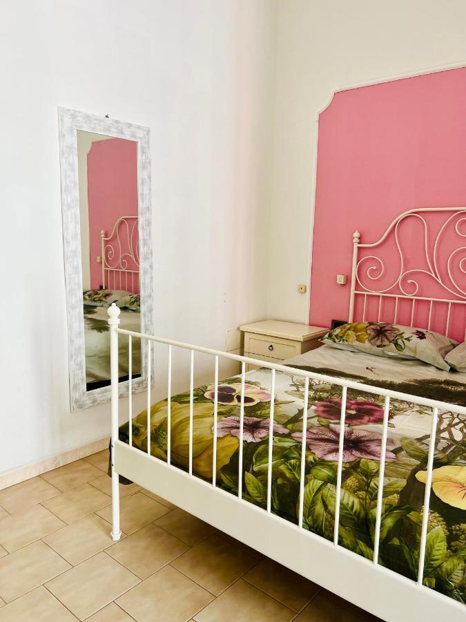 A Casa Di Mario E Nene Bed and Breakfast Viareggio Buitenkant foto
