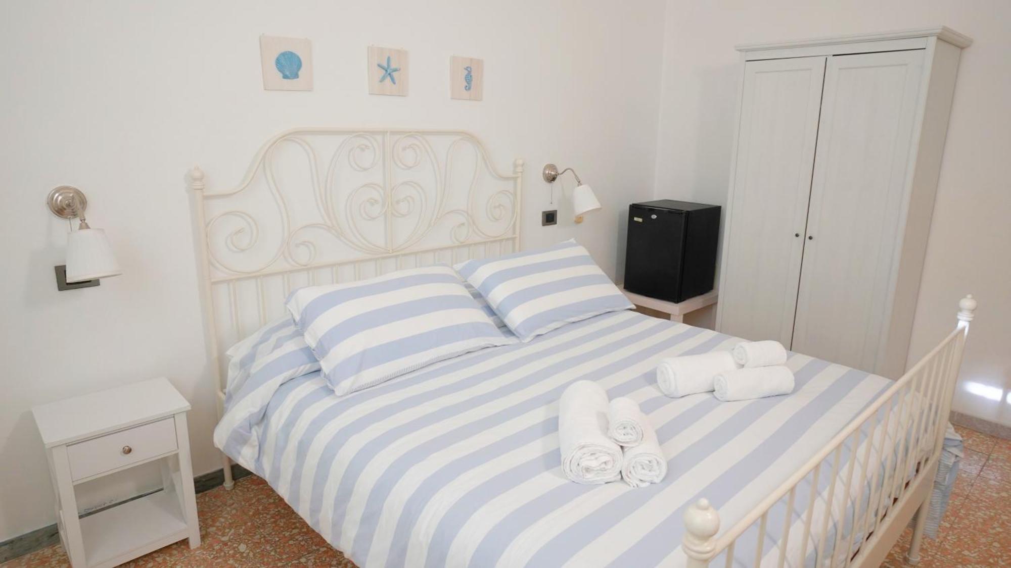 A Casa Di Mario E Nene Bed and Breakfast Viareggio Buitenkant foto