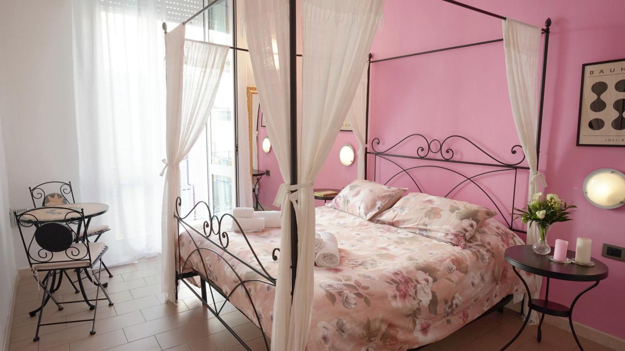 A Casa Di Mario E Nene Bed and Breakfast Viareggio Buitenkant foto