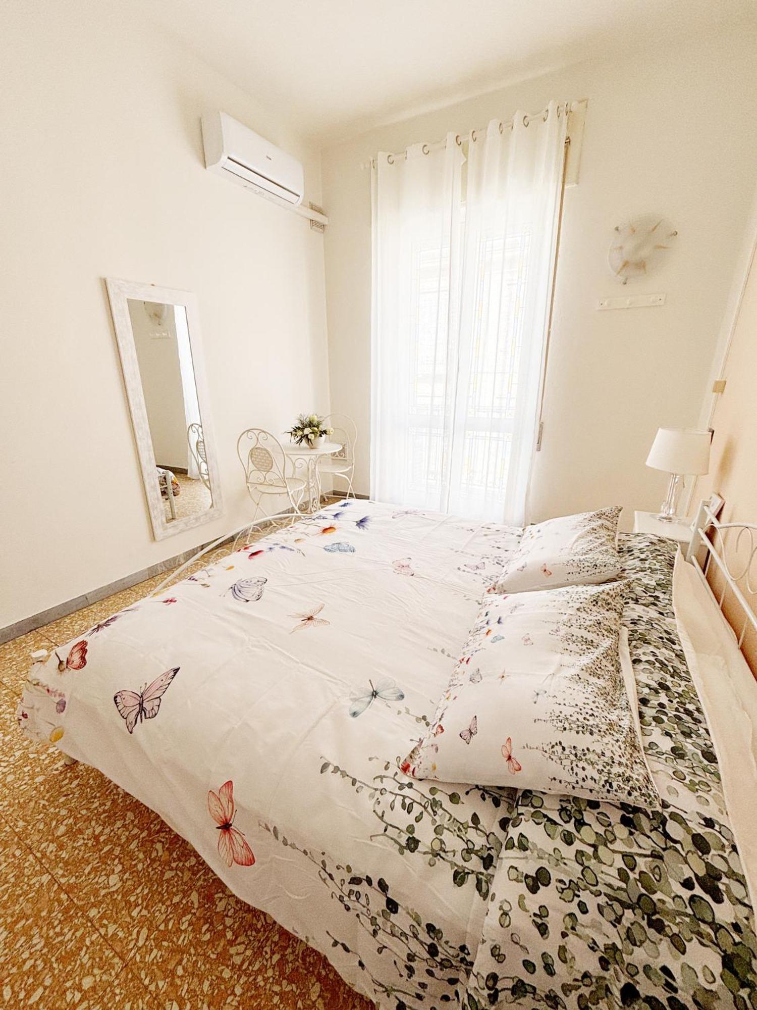 A Casa Di Mario E Nene Bed and Breakfast Viareggio Buitenkant foto
