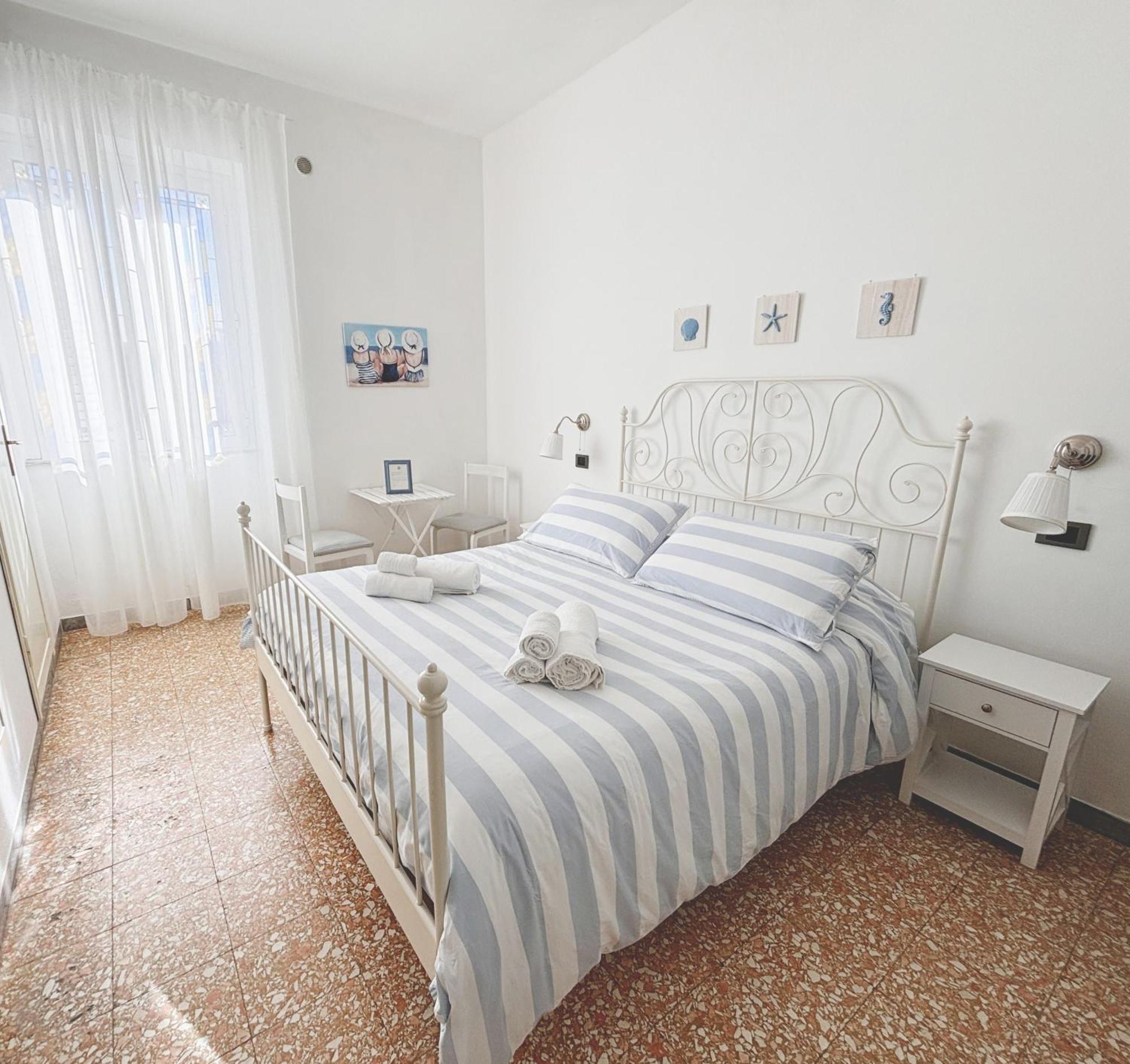 A Casa Di Mario E Nene Bed and Breakfast Viareggio Buitenkant foto