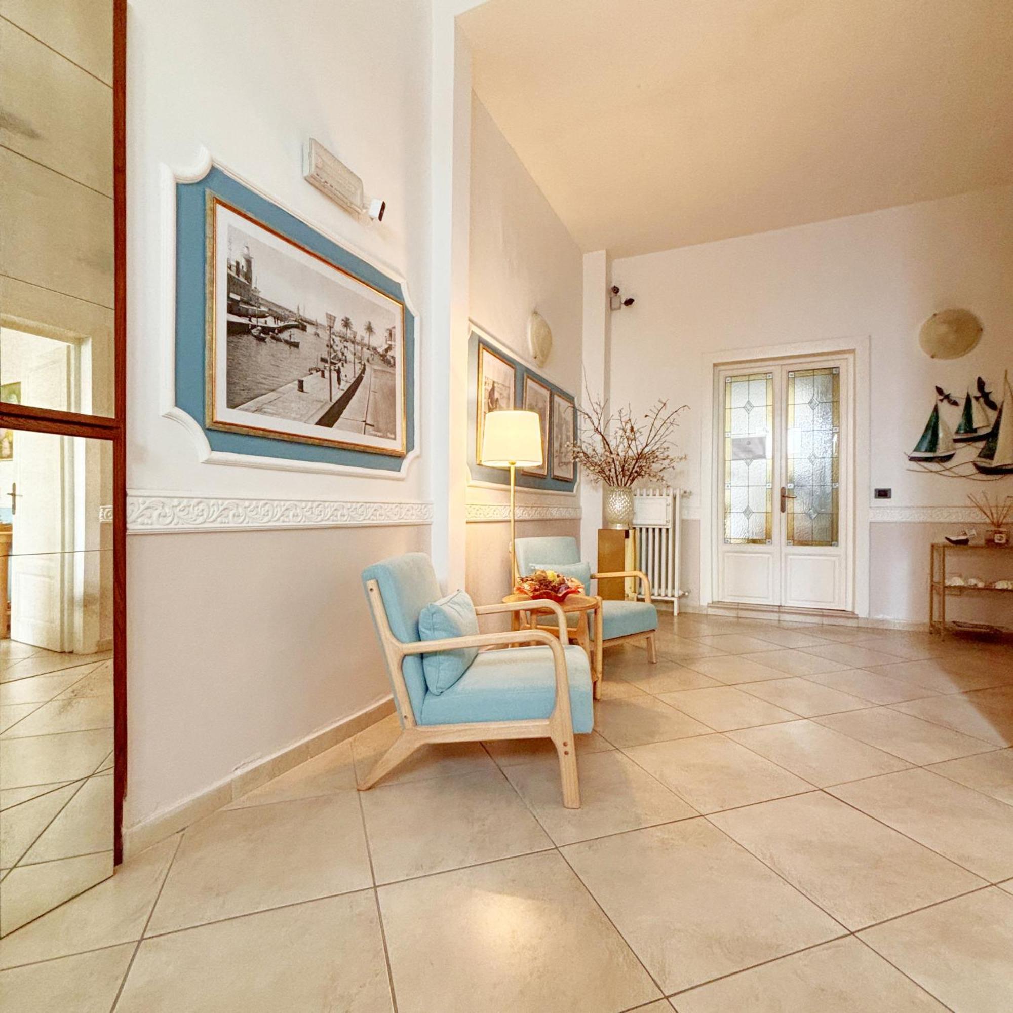 A Casa Di Mario E Nene Bed and Breakfast Viareggio Buitenkant foto